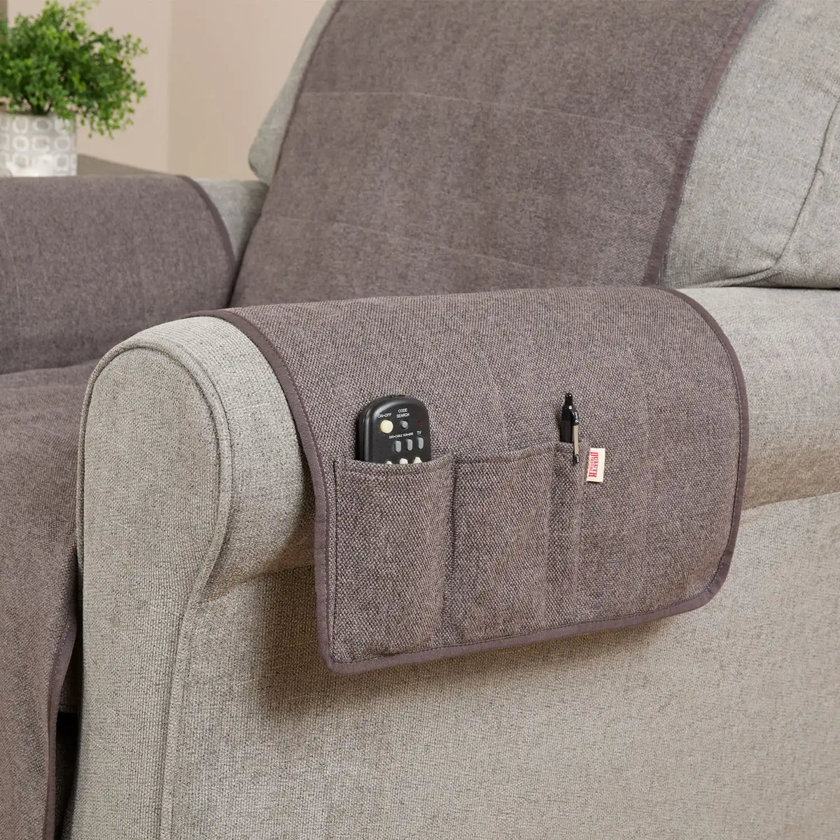 Mess Master Chair Cover